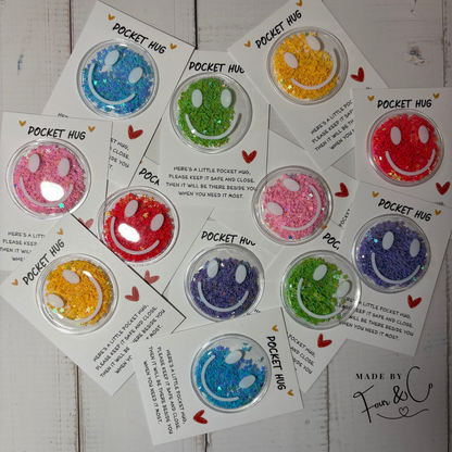 Pocket Hug – Glitter Smiley